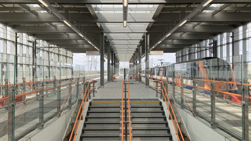 Photo: diamond geezer on Flickr (CC BY-NC-ND 2.0) Barking Riverside station